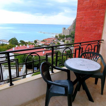 Апартаменти Свети Георги - Saint George Apartments كافارنا الغرفة الصورة