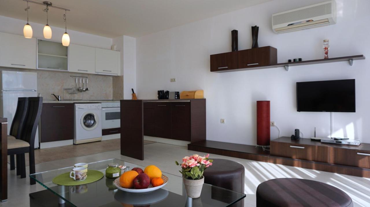 Апартаменти Свети Георги - Saint George Apartments كافارنا المظهر الخارجي الصورة
