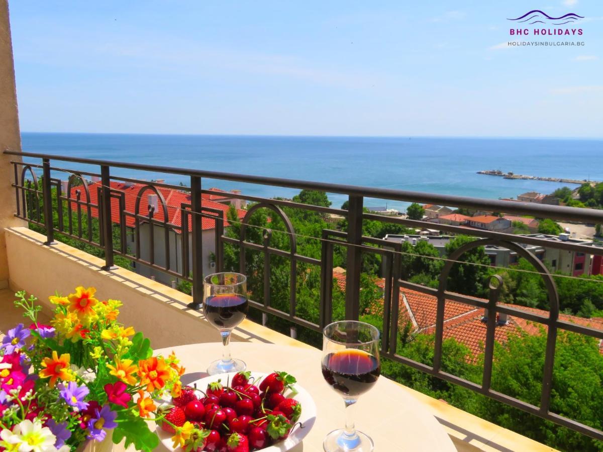 Апартаменти Свети Георги - Saint George Apartments كافارنا المظهر الخارجي الصورة
