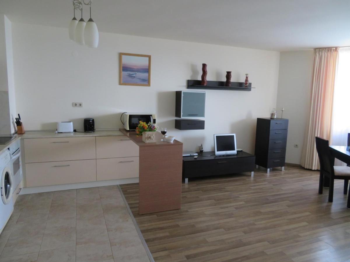 Апартаменти Свети Георги - Saint George Apartments كافارنا المظهر الخارجي الصورة