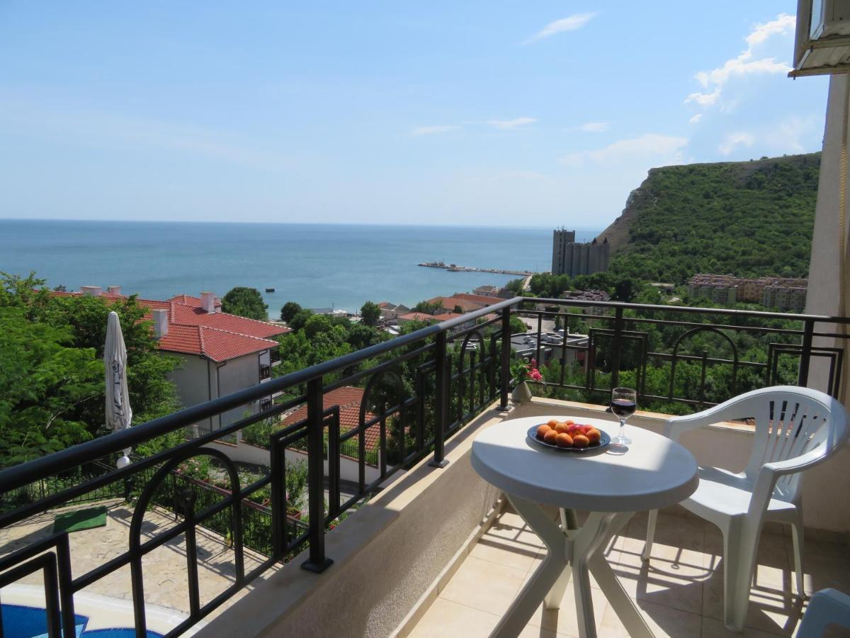 Апартаменти Свети Георги - Saint George Apartments كافارنا المظهر الخارجي الصورة