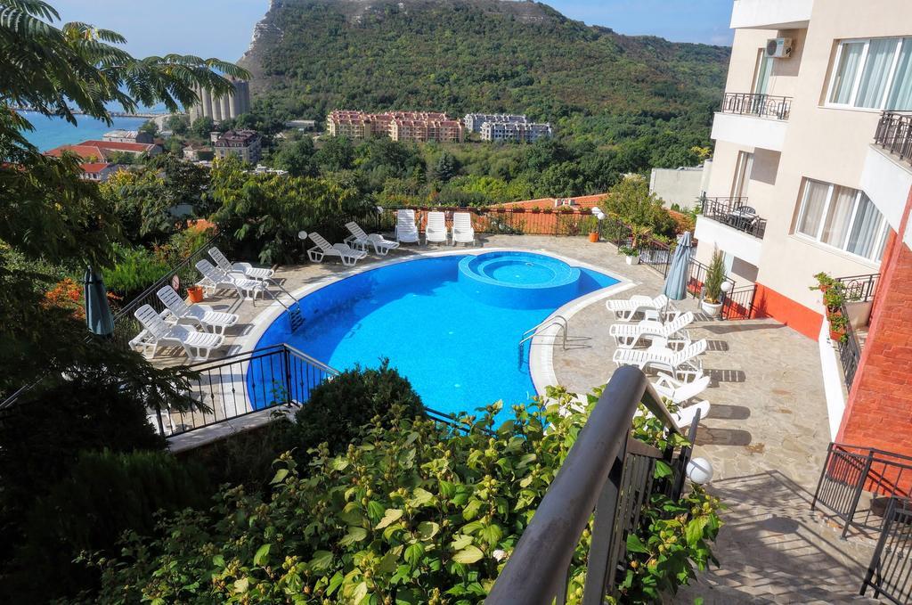 Апартаменти Свети Георги - Saint George Apartments كافارنا المظهر الخارجي الصورة